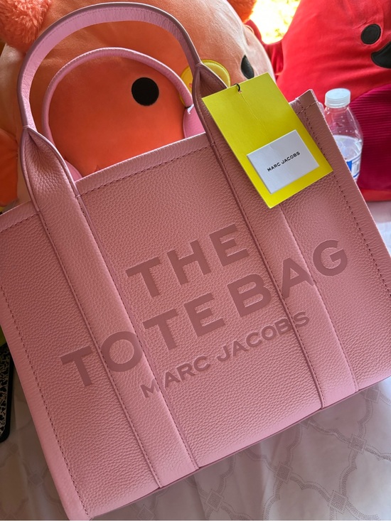 Marc Jacobs Handbags - Marc Jacobs Pink The Tote Bag